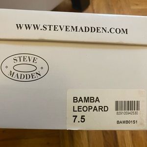 Brand new, never worn Steve Madden Leopard Flats